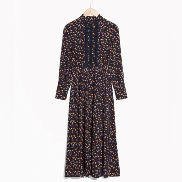 & OTHER STORIES
Dandelion Dress
Size 4 - Picture 2 of 12